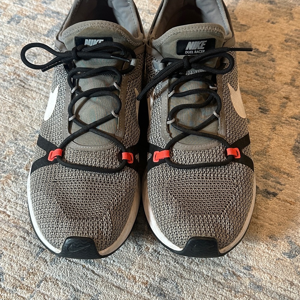 Nike Duel Racer